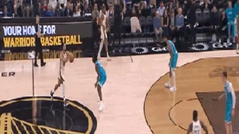 “女子1500米短道速滑世锦赛四分之一赛事结果揭晓”